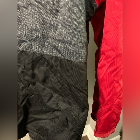 Kids Swiss Tech Medium (8) in red/grey color jacket. - Picture 4 of 6